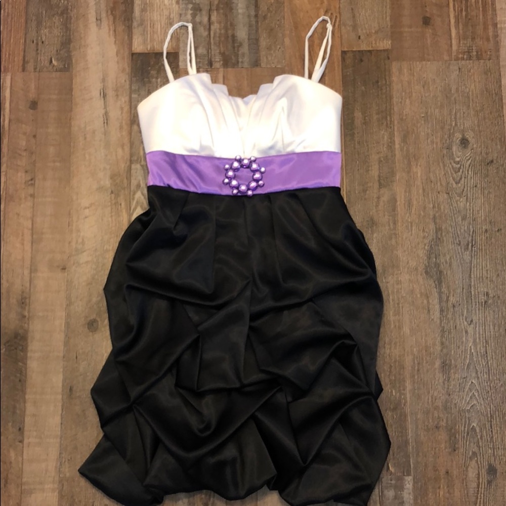 Short formal dress
